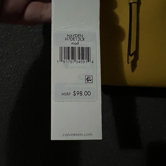 ✨NWT CALVIN KLEIN HAYDEN MINI CROSSBODY - Picture 4 of 6